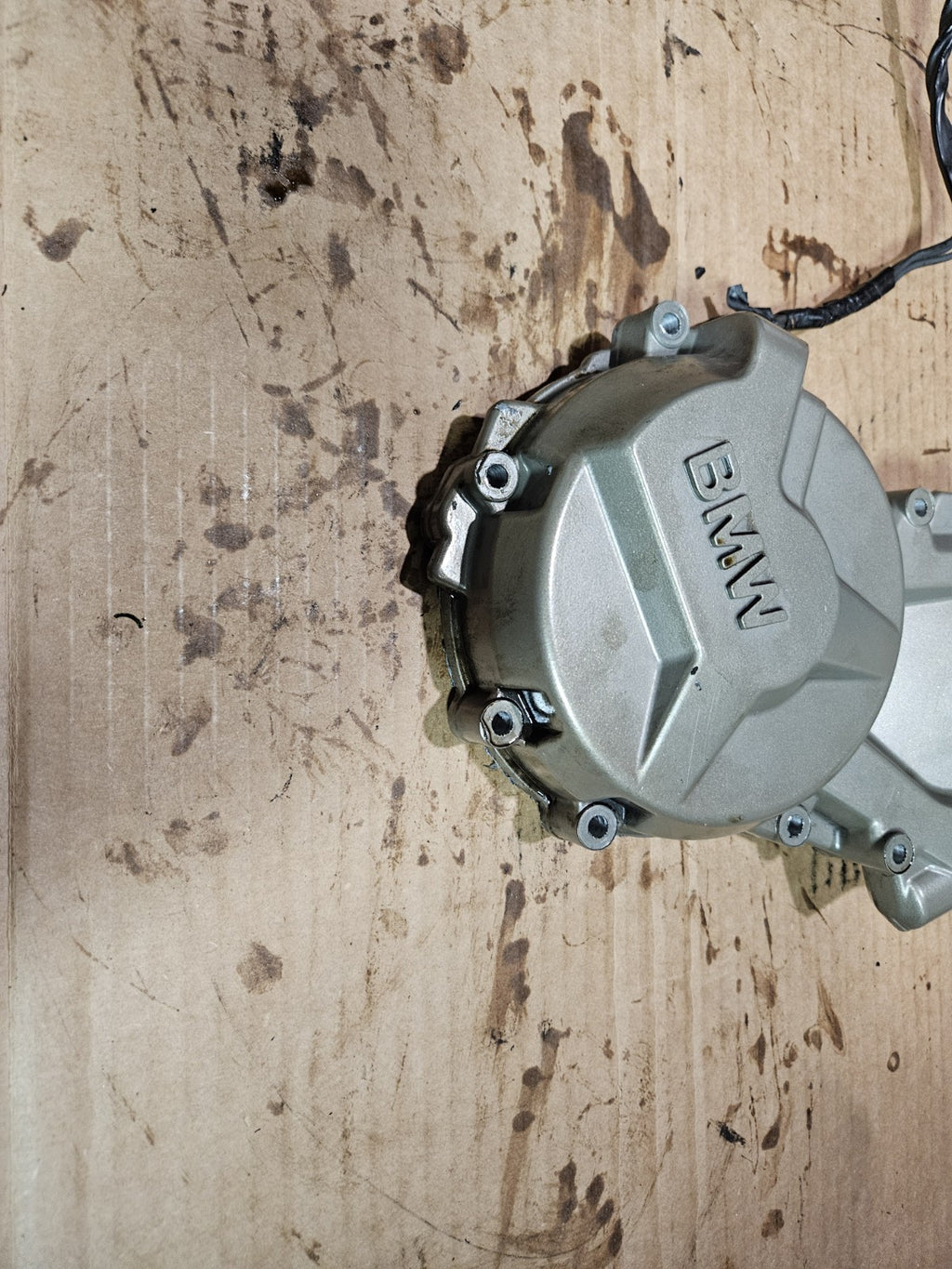 2009 - 2019 2014 BMW S1000RR S 1000rr OEM Engine Stator Generator Magneto Cover