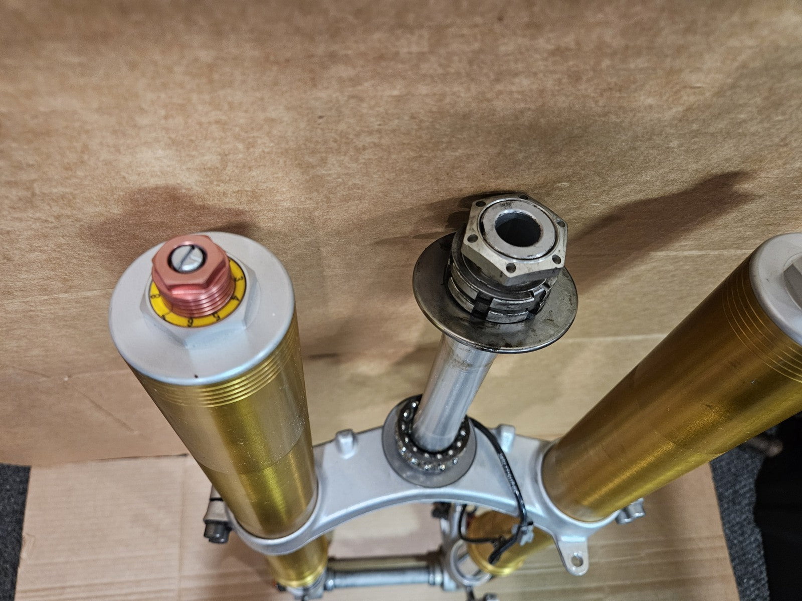 2013 10-14 BMW S1000RR Front Fork Suspension Damper Lower Triple Tree Assembly