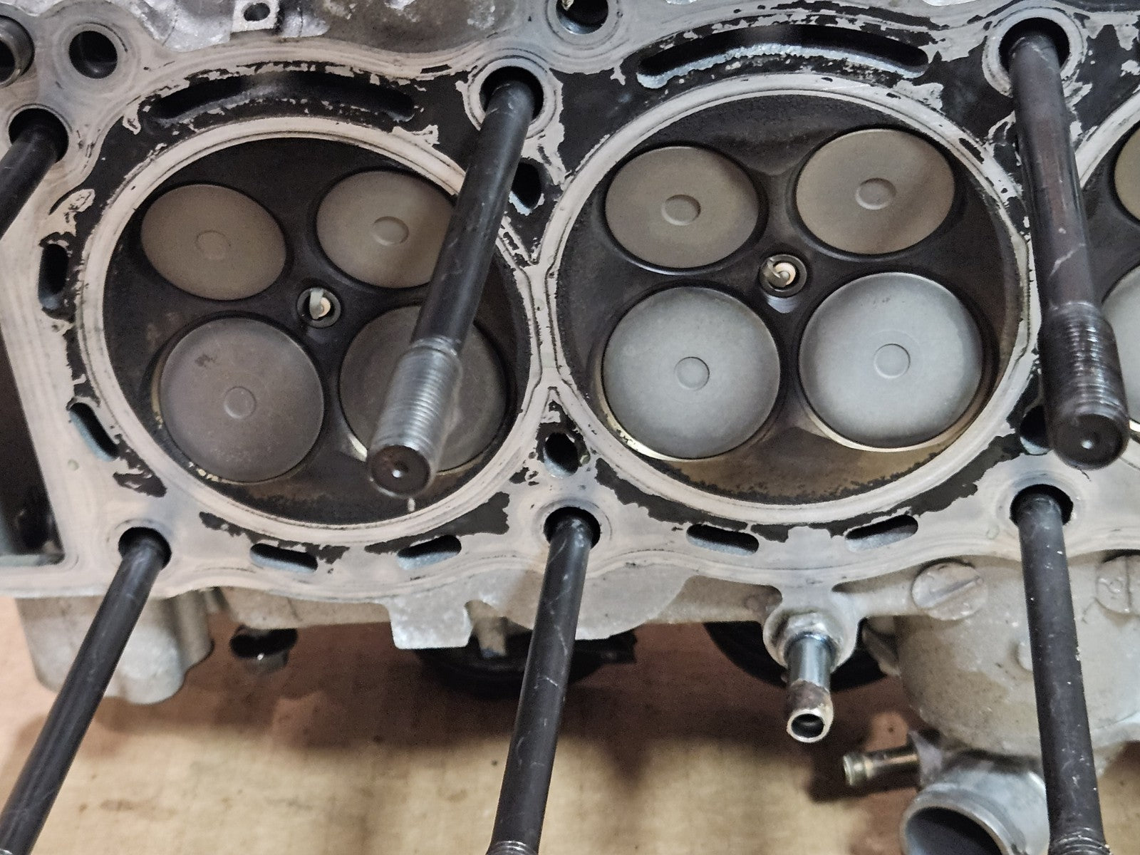 08-20 Suzuki Hayabusa BUSA Cylinder HEAD CAM GEN 2 GENERATION TWO GSXR1300 OEM