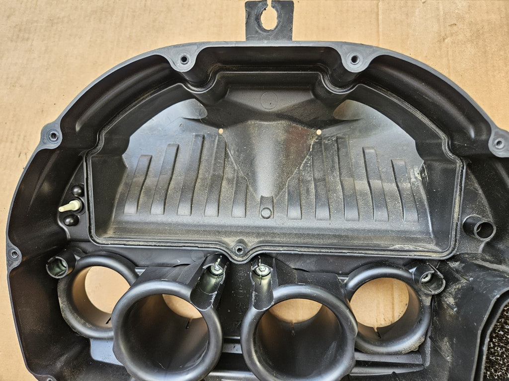 09-16 Suzuki GSXR 1000 Intake Air Box Filter Cleaner