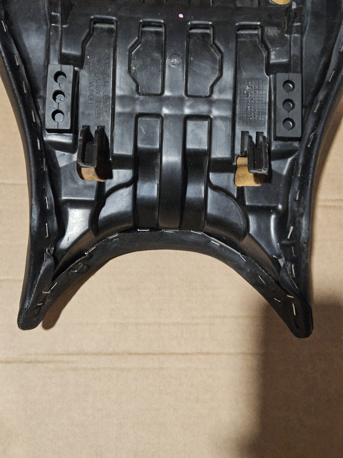 Honda CB1000R CB1000 R  2008-2017 Front SEAT SADDLE  77100-MFN-D000