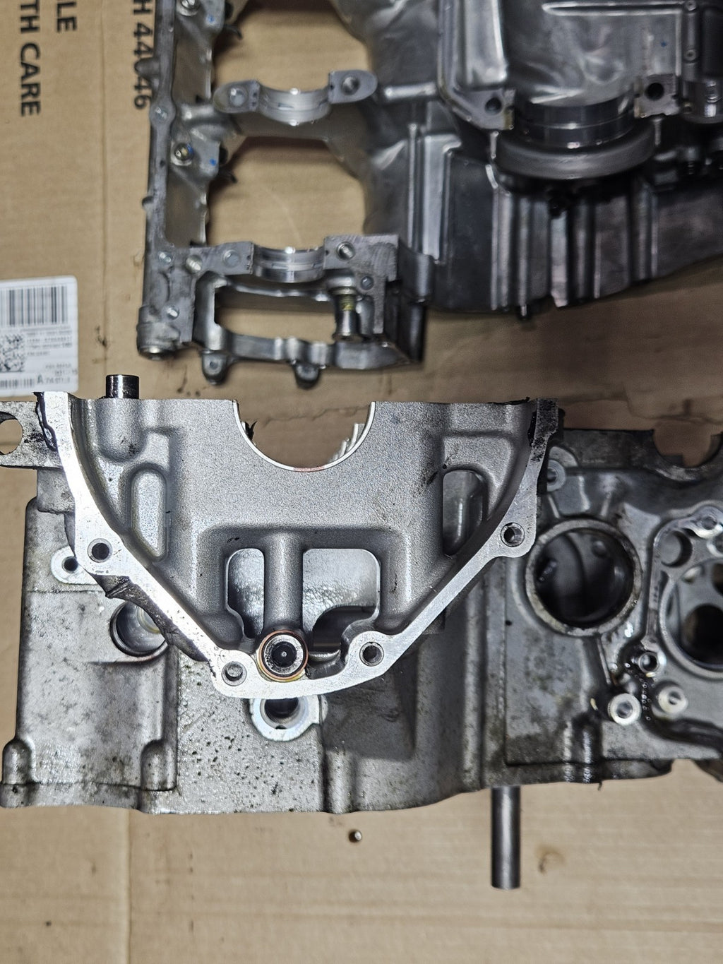 2009 08-12 Suzuki Hayabusa Busa GSXR1300 Crankcase Crank Case Engine Motor Block