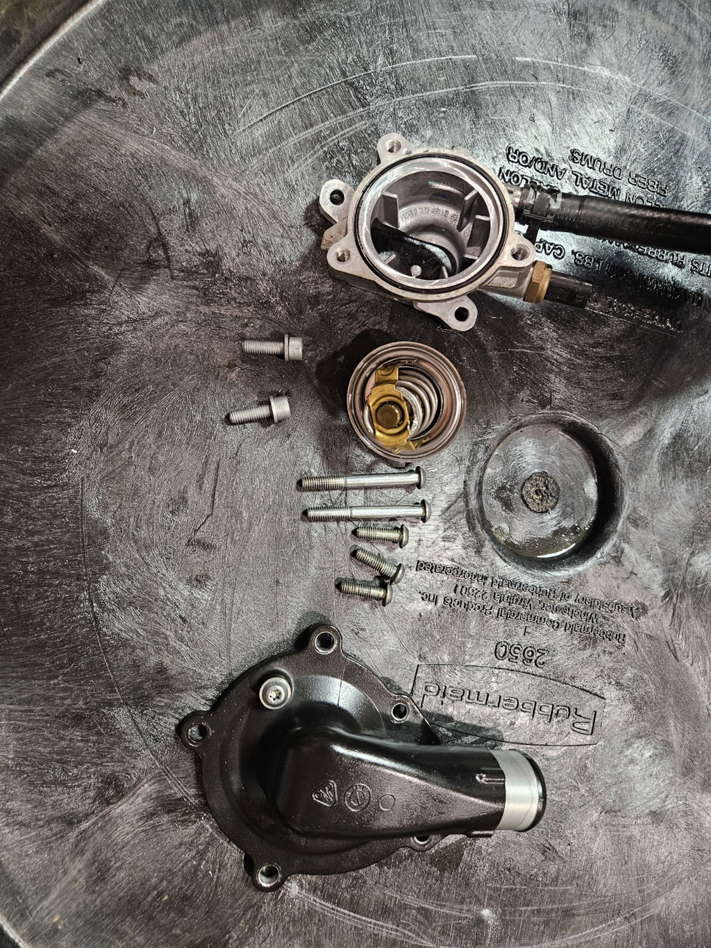 2015 13-16 BMW S1000R S1000 Engine Water Pump Chain Rotor Cover Lot Thermostat