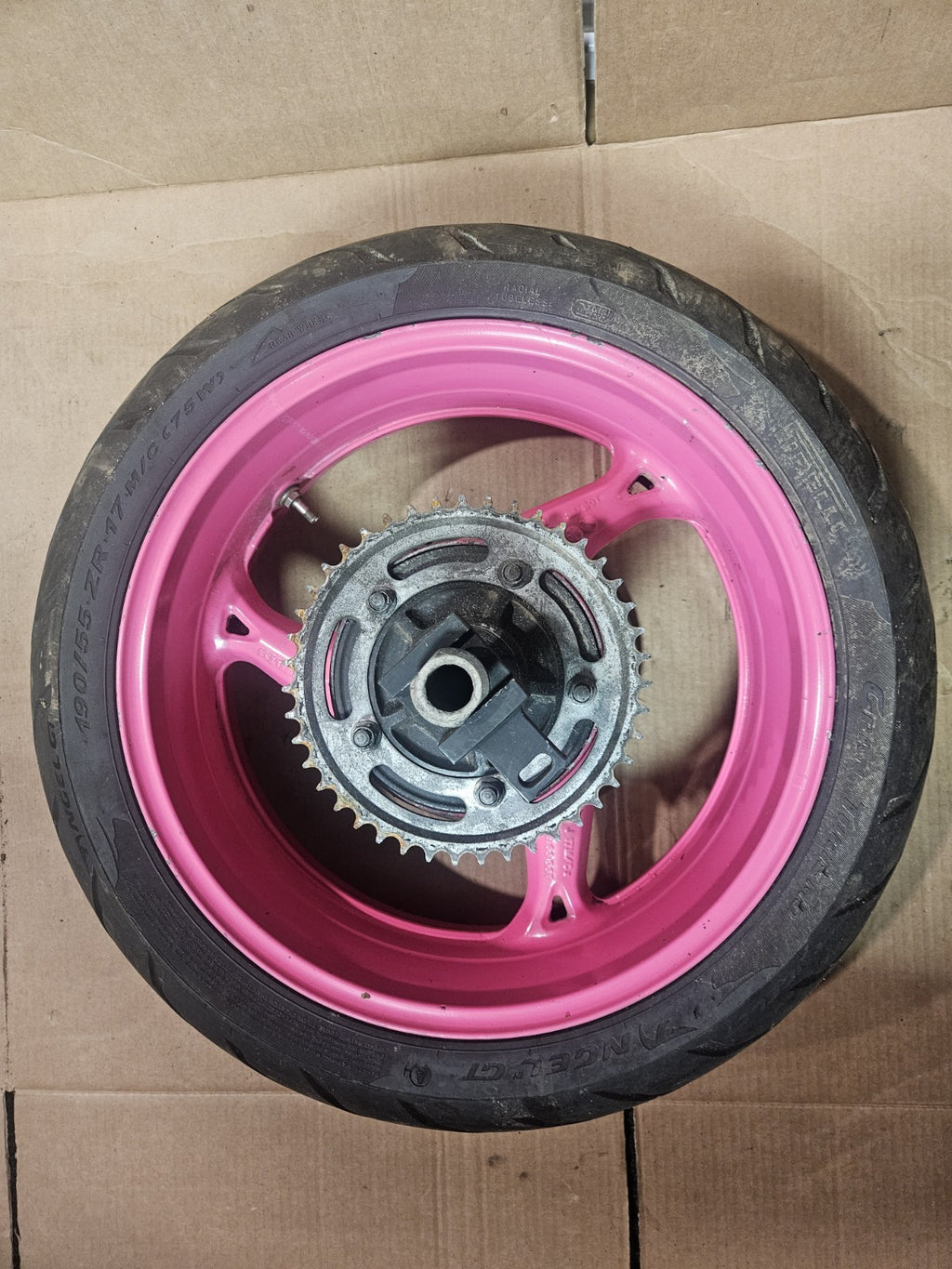 08-17 SUZUKI HAYABUSA GSXR1300 OEM  REAR WHEEL BACK RIM W TIRE 2008 09 11 12 13