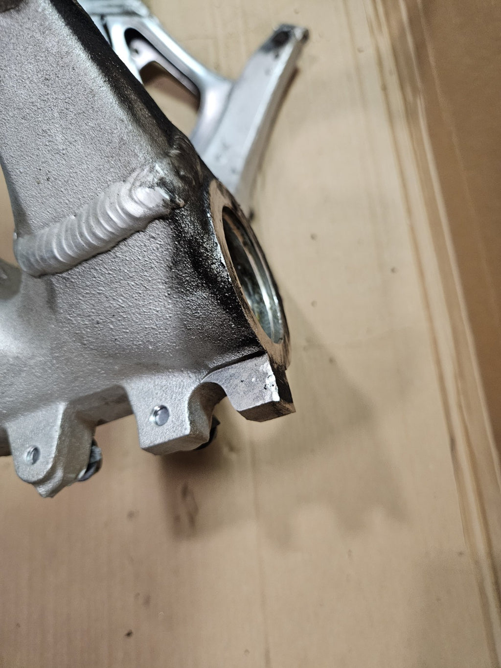 99-02 1999 2001 Yamaha Yzf R6 Main Frame Chassis 100% Ready To Use! Straight