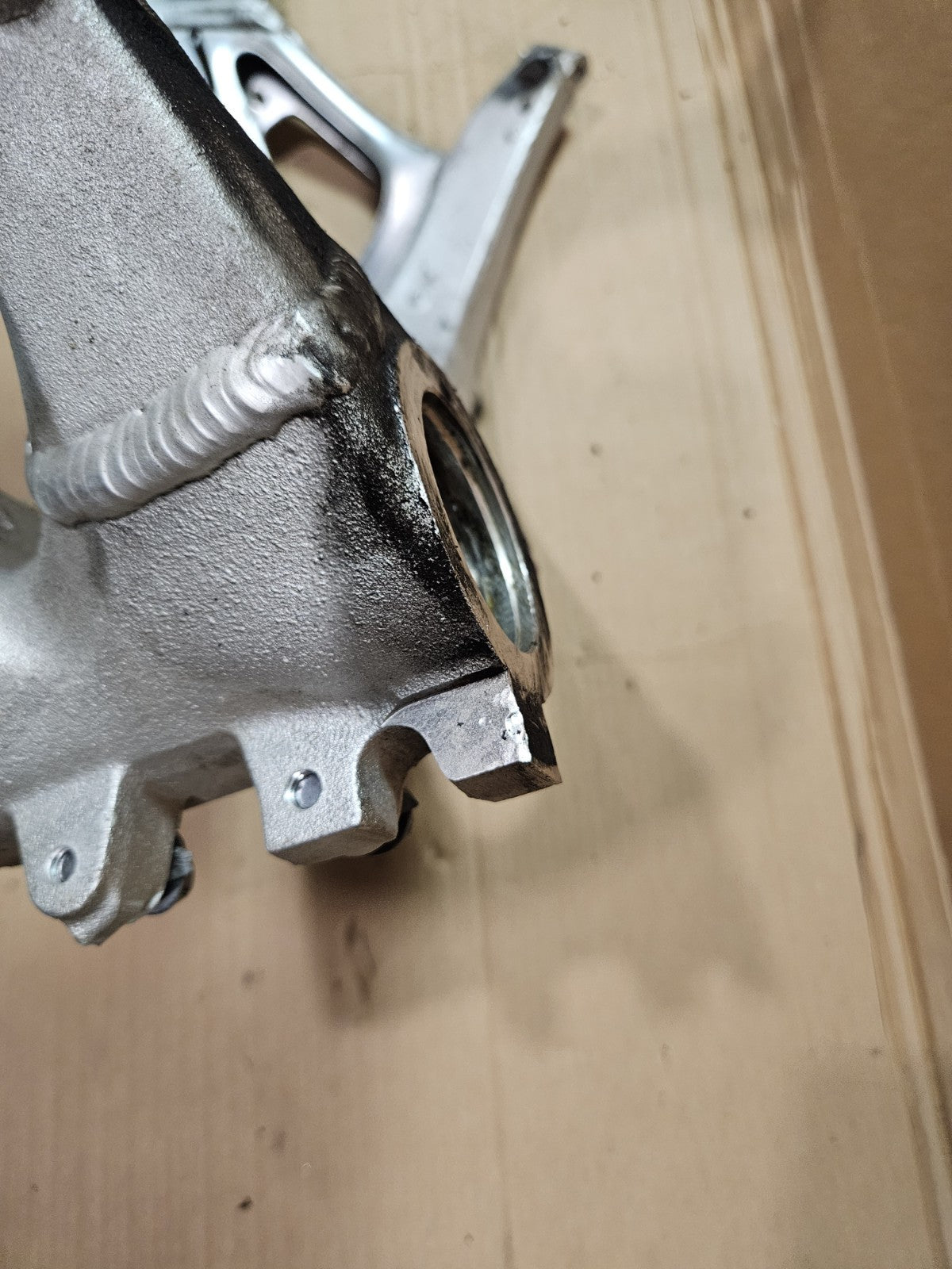 99-02 1999 2001 Yamaha Yzf R6 Main Frame Chassis 100% Ready To Use! Straight