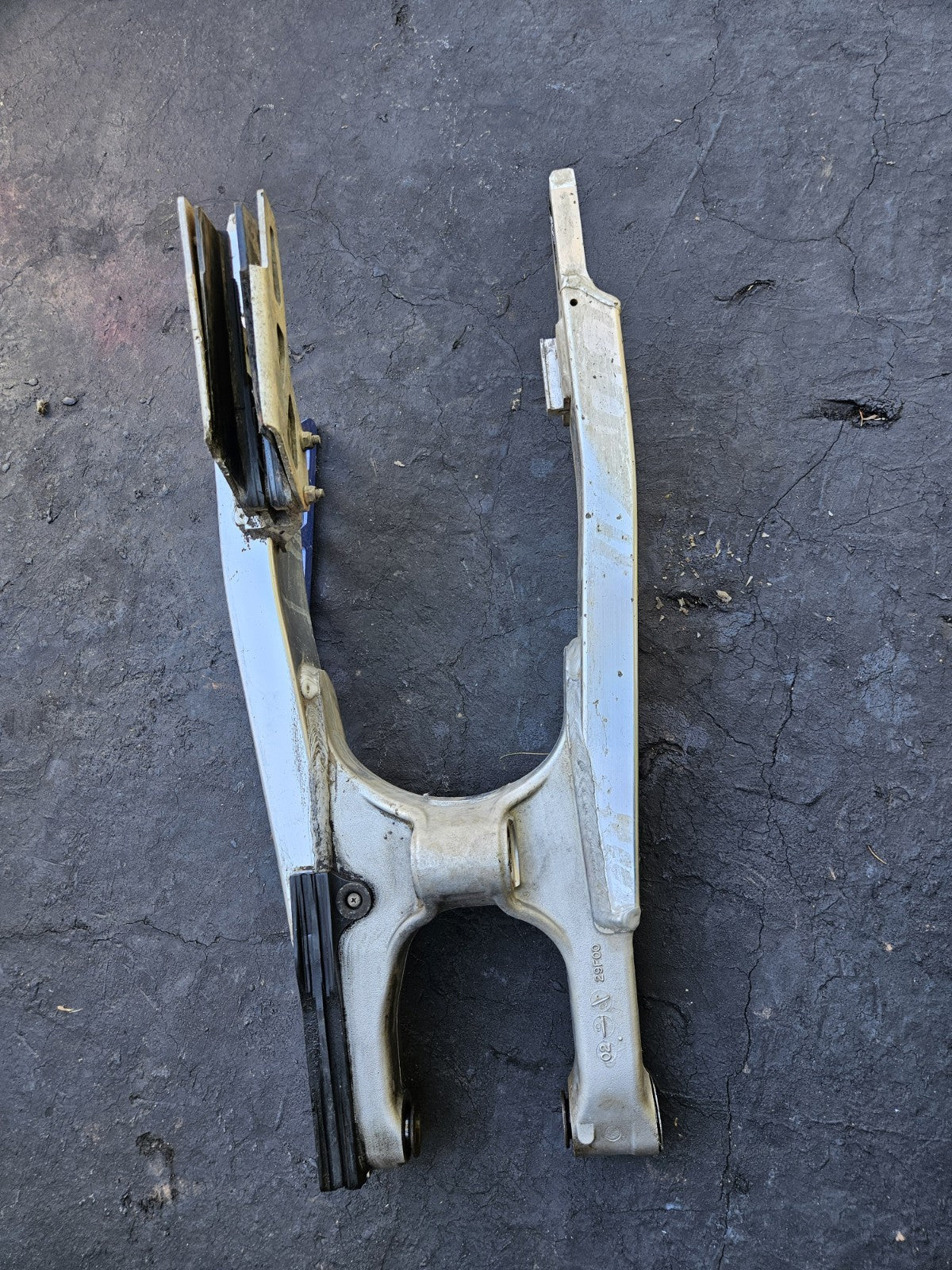 00-22 2015 Suzuki DRZ400 DRZ 400S OEM Rear Swingarm Swing Arm Suspension