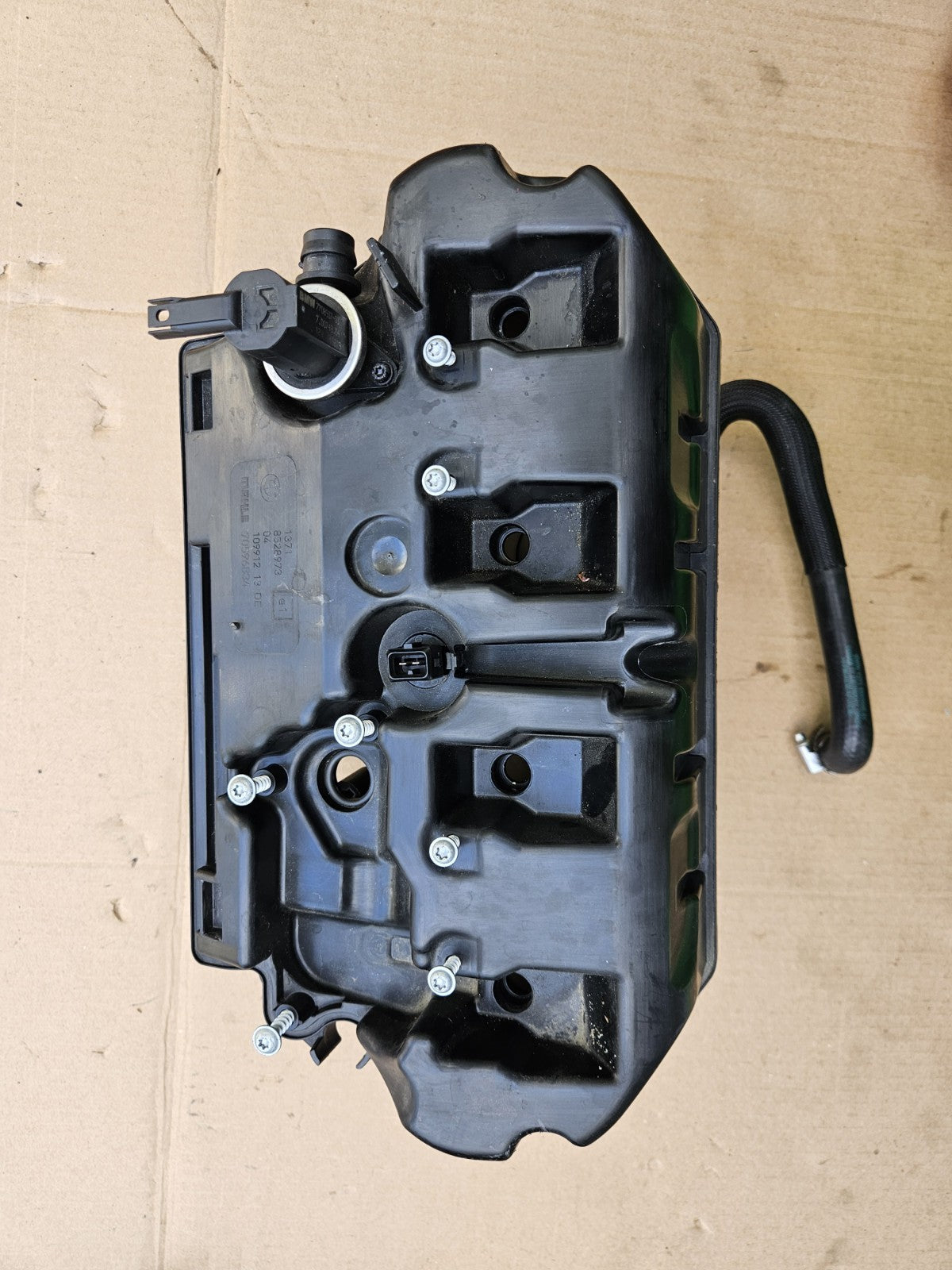 15-18 BMW S1000RR Intake Air Box Filter Cleaner 8528973 OEM Air Box