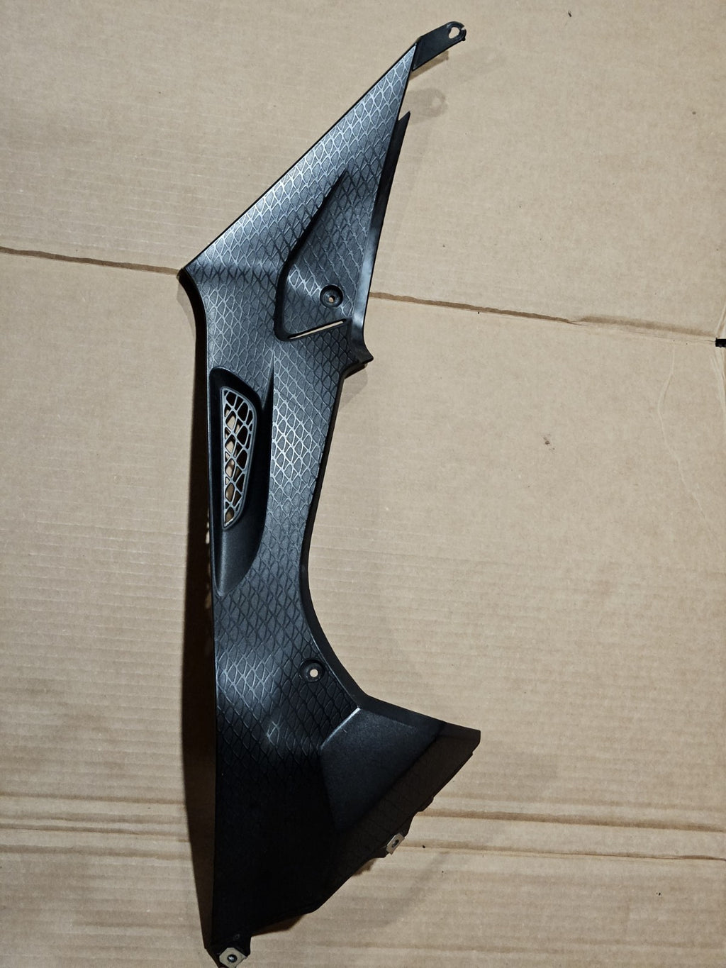 10 11 12 13 14 2013 BMW S1000RR OEM LEFT RIGHT GAS TANK SIDE OEM FAIRING COVER