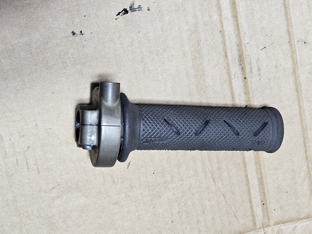 Honda CB1000 CB1000R Right Handlebar Start Stop Kill Switches w/ Throttle Grip