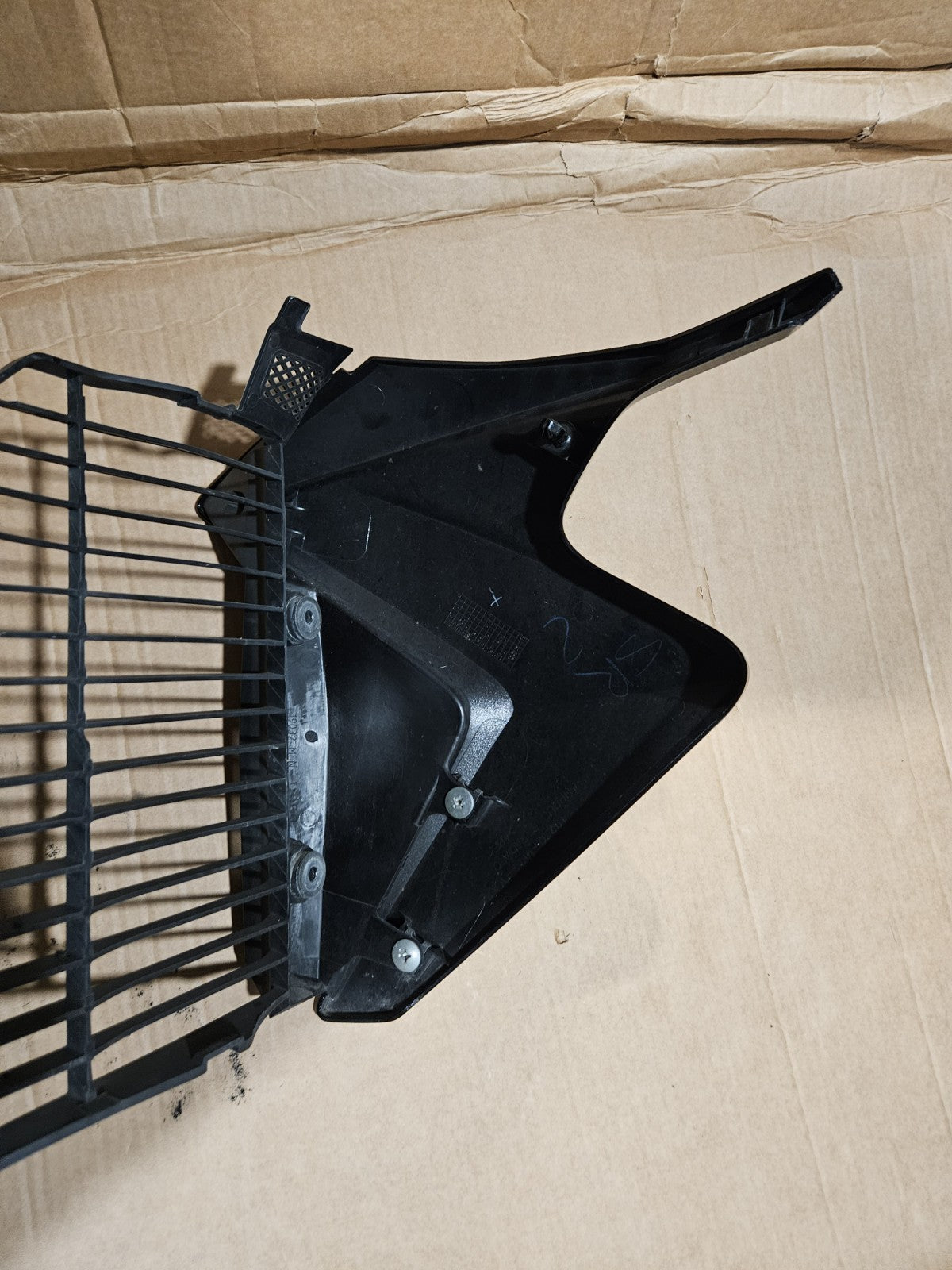 2011 Honda Cb1000R Radiator Guard/Shroud OEM GENUINE