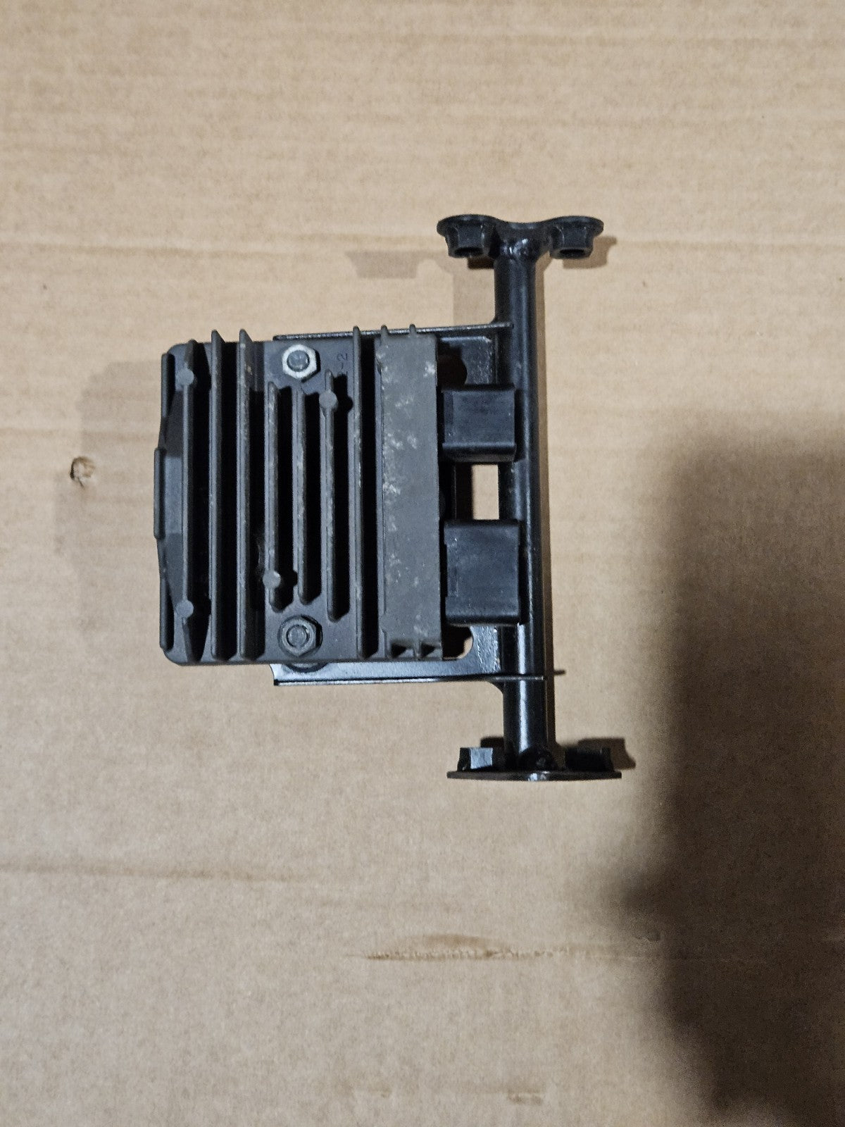 2011-2016 HONDA CB1000r OEM VOLTAGE REGULATOR RECTIFIER ASSEMBLY W/Bracket