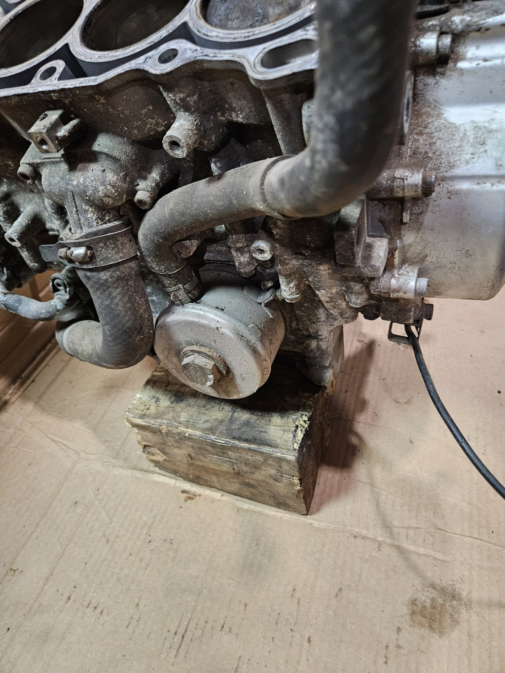 99 00 01 02 YAMAHA YZFR6 YZF-R6 MOTOR ENGINE Bottom End Piston Cylinder Case