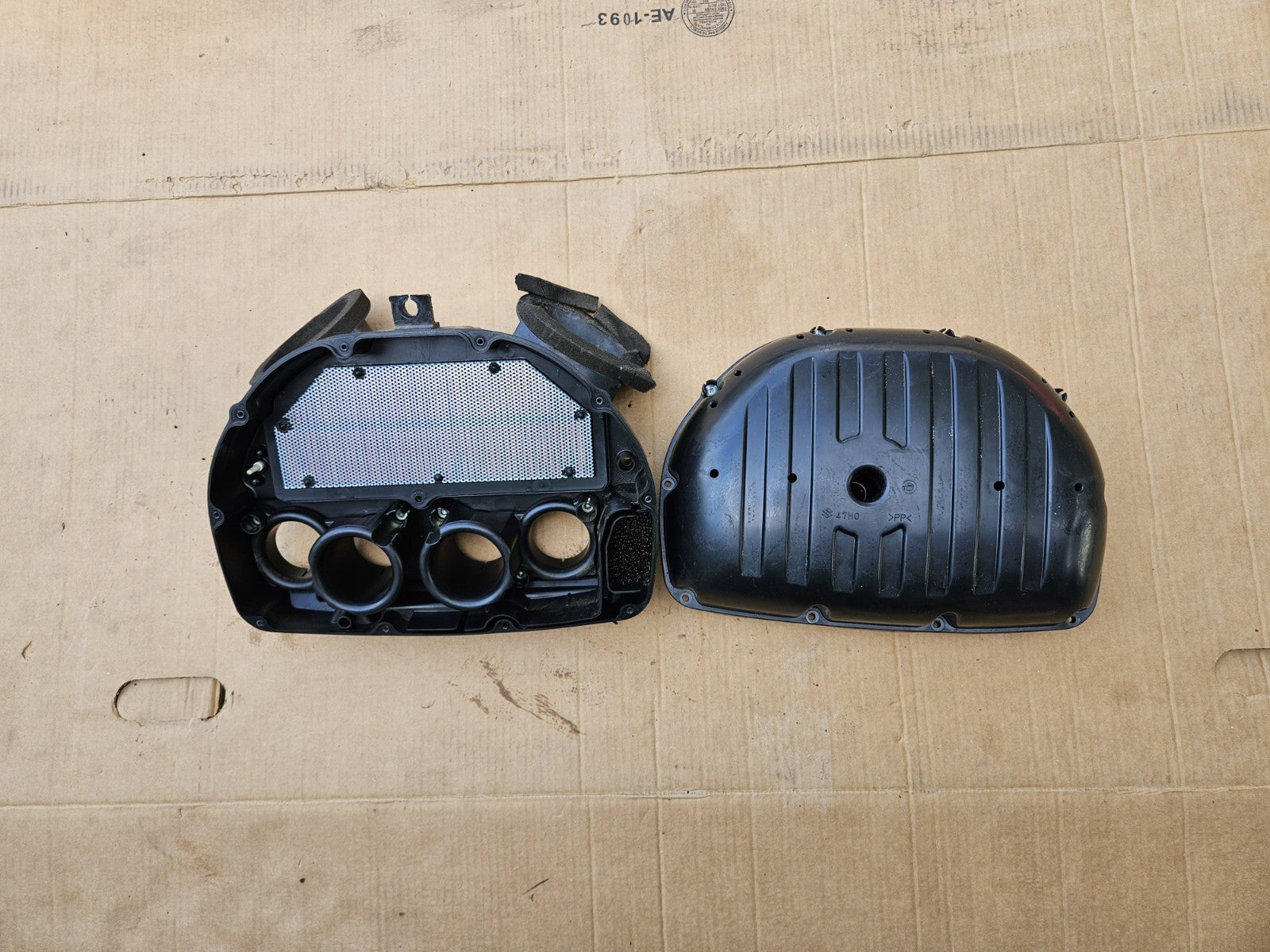 09-16 Suzuki GSXR 1000 Intake Air Box Filter Cleaner