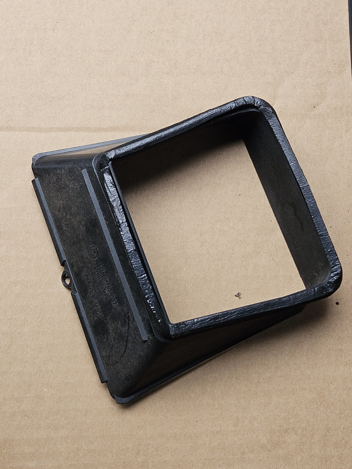 2010-2014 BMW S1000RR OEM Airbox Intake Filter Box Housing 2014