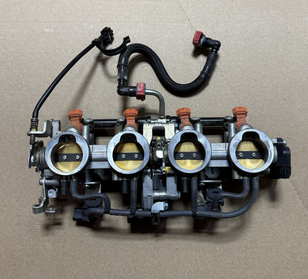 2013-2018 15 Kawasaki Ninja Zx6r Zx636 Abs Main Fuel Injectors / Throttle Bodies