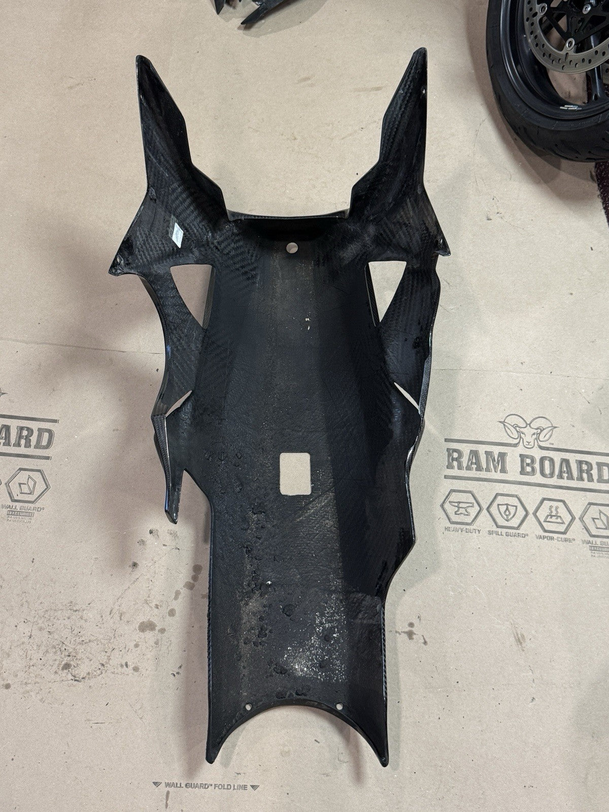 2009-2014 BMW S1000RR Carbon Fiber Race Belly Pan Lower Fairing One Piece