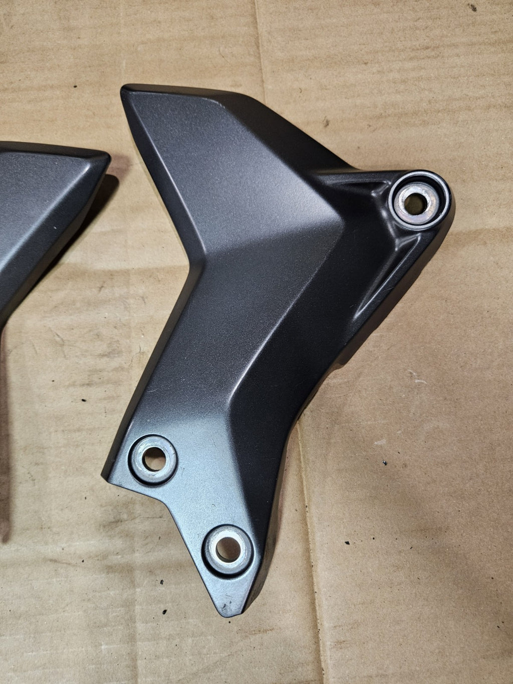 2022-2025 Yamaha YZF-R7 R7 OEM Frame Trim Fairing Cover Side Panel Set2