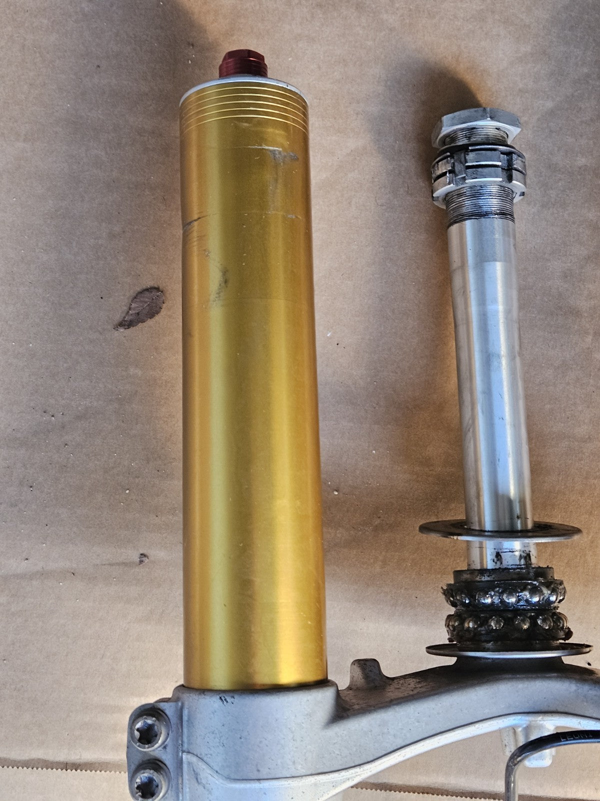 2014 10-14 BMW S1000RR OEM Front Fork Suspension Lower Triple Tree Assembly