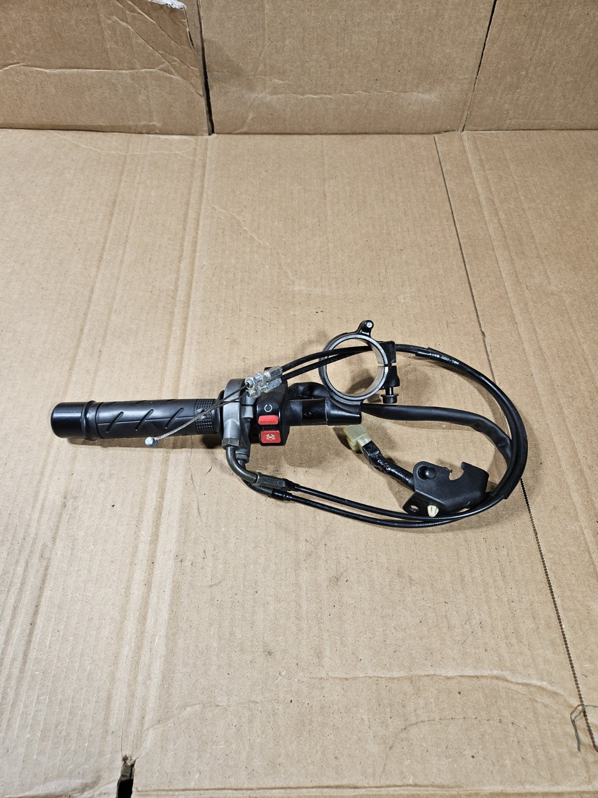 2005-2007 Honda CBR1000RR OEM Right Clip-On Bar Throttle Switch 53100-MEL-D001