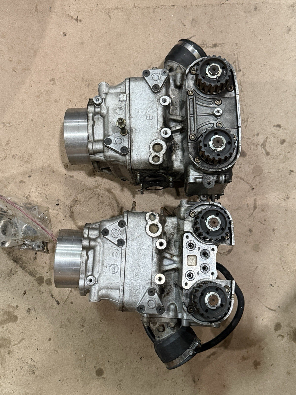 94-03 Ducati 748 OEM Vertical Horizontal Cylinder Head Engine Top End Motor Set
