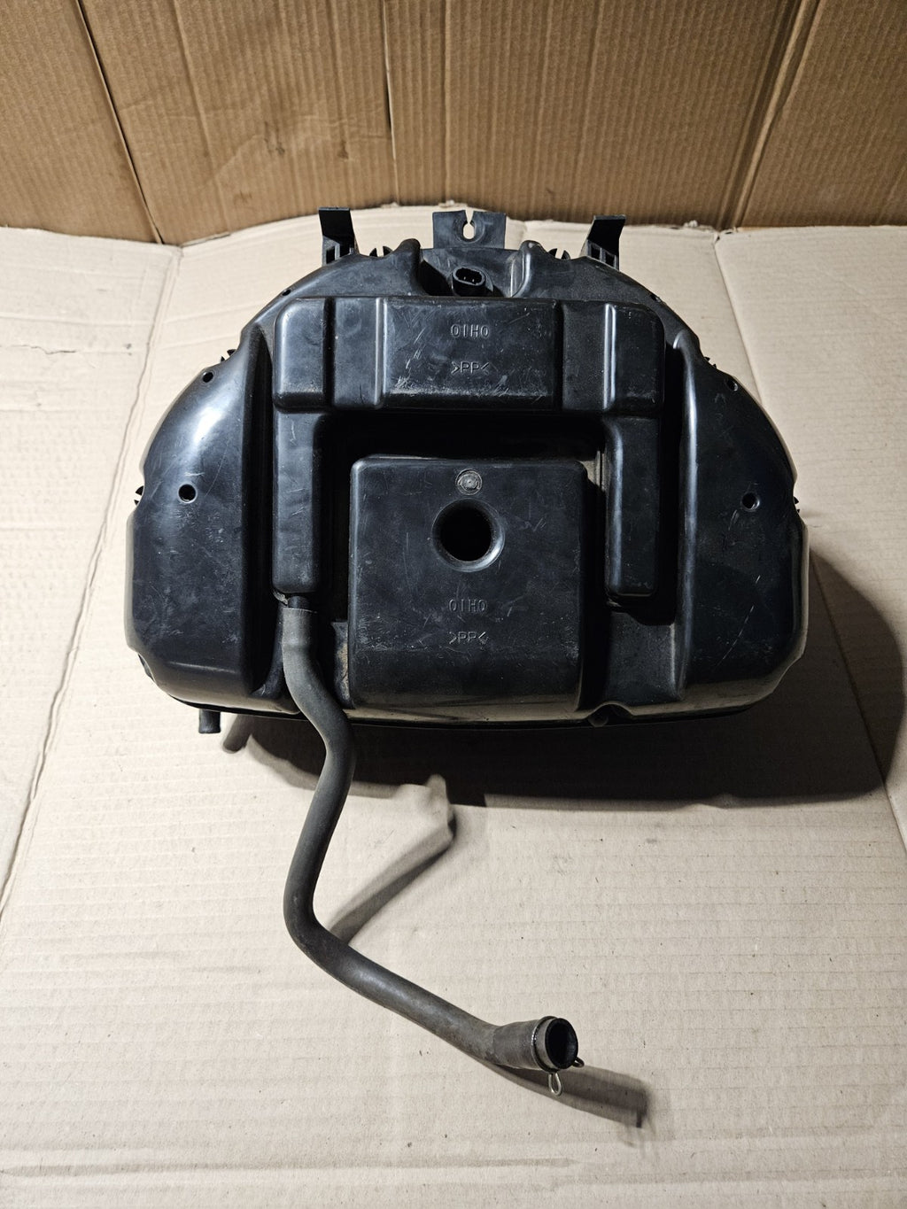 2006-2007 Suzuki GSXR600 GSX-R600 K6 K7 OEM Air Box Cleaner Housing 13700-01H014