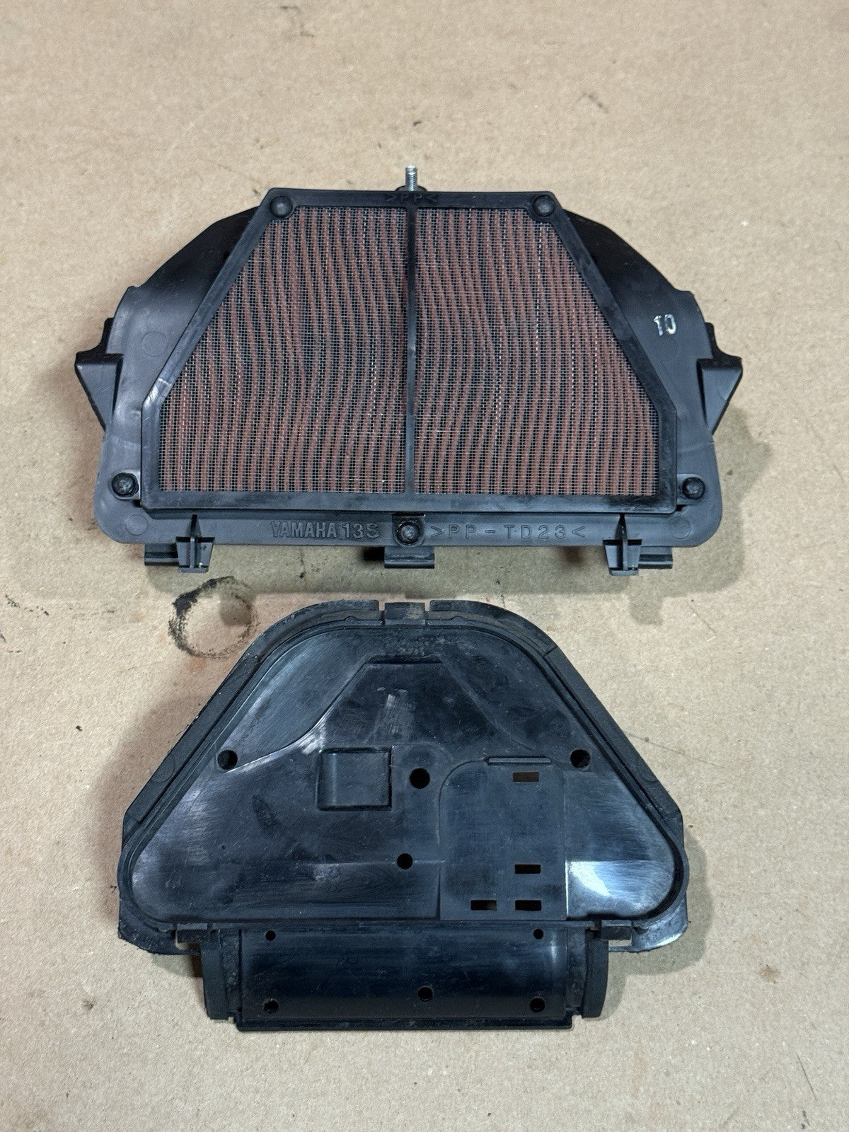 2008-2016 Yamaha YZF-R6 R6 K&N Air Filter Airbox Intake Air Duct 13S-14450-10-006