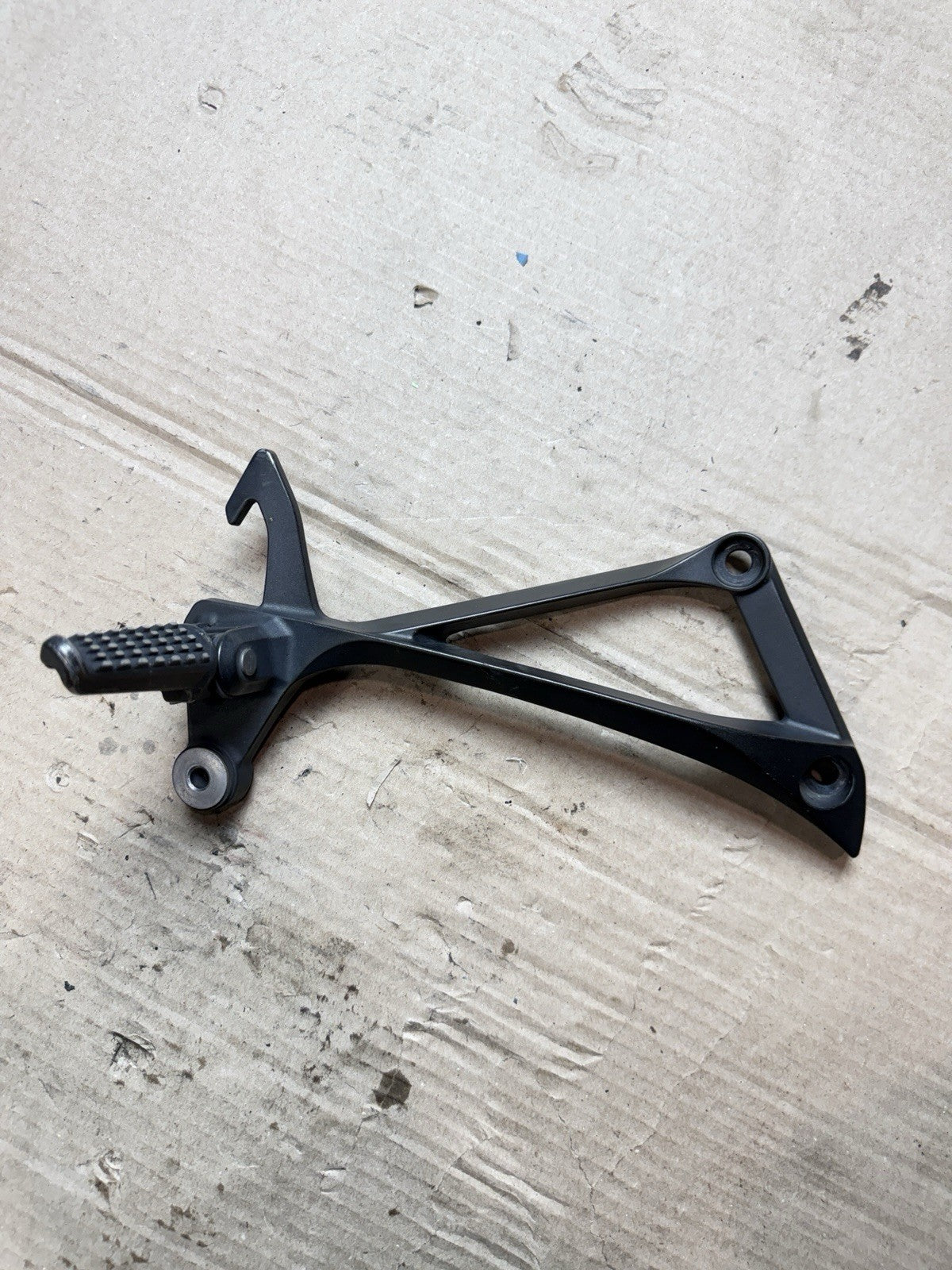 2011-2015 Kawasaki Ninja ZX10R OEM Left Rear Passenger Foot Peg 2014