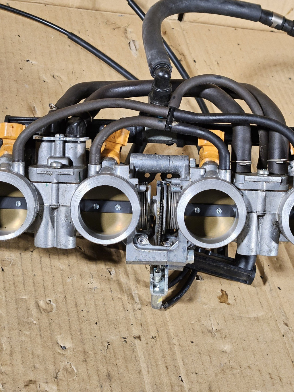 2013 Honda CBR600RR CBR 600RR OEM Throttle Body Primary Secondary Fuel Injectors15