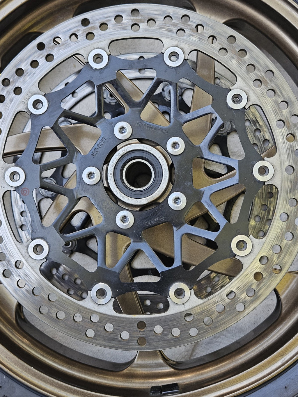 KAWASAKI NINJA ZX10RR ZX10R Marchesini FORGED FRONT WHEEL RIM DMG12