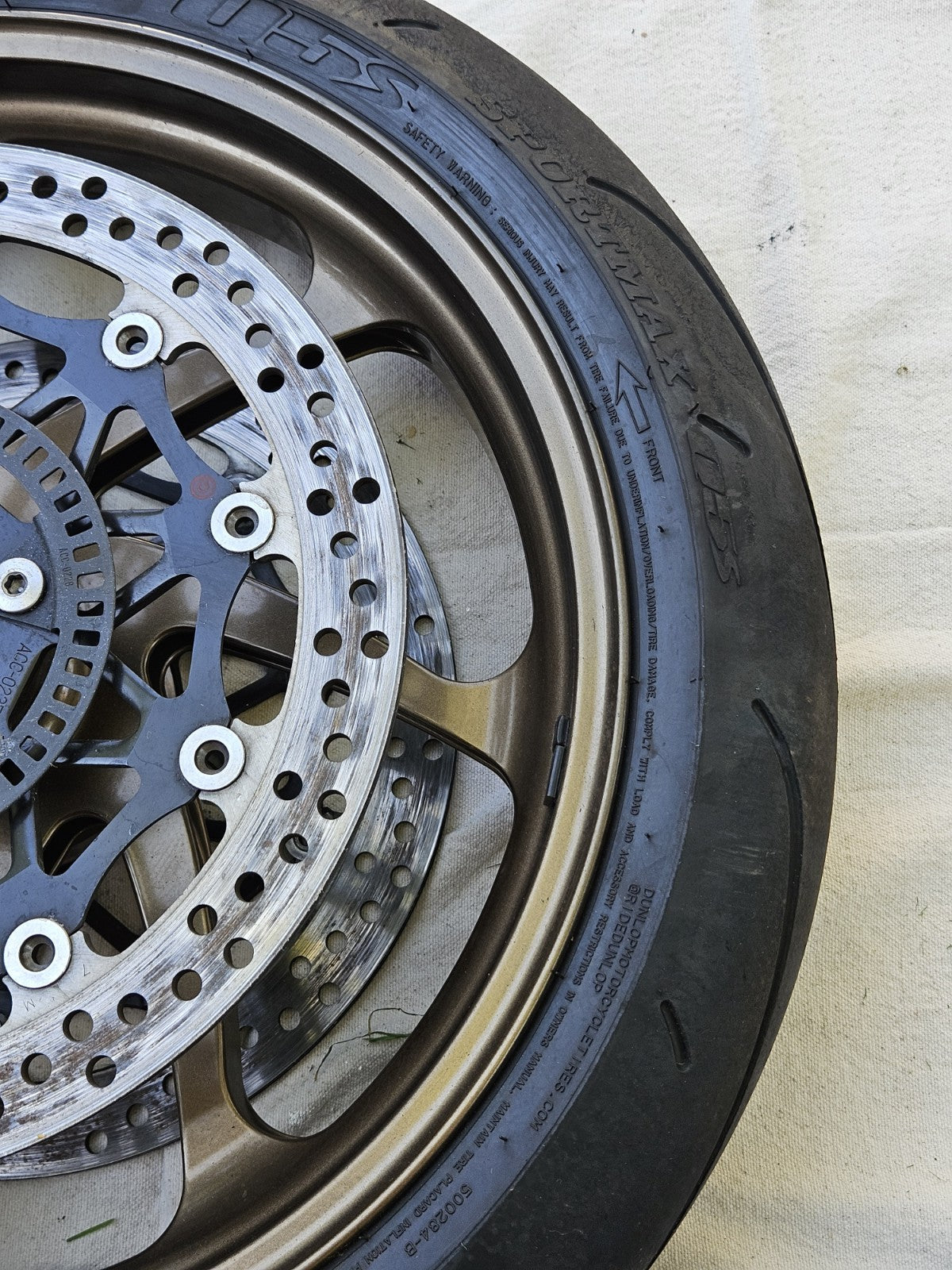 KAWASAKI NINJA ZX10RR ZX10R Marchesini FORGED FRONT WHEEL RIM DMG3