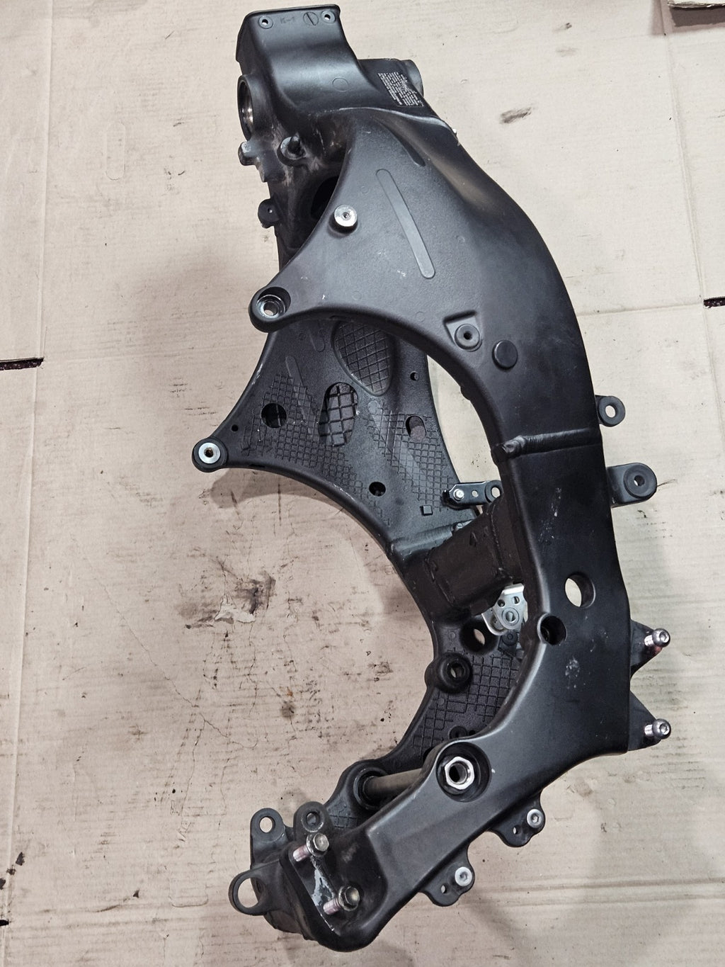 2011-2015 Kawasaki Ninja ZX10R OEM Frame Chassis Straight Clean 11K Miles