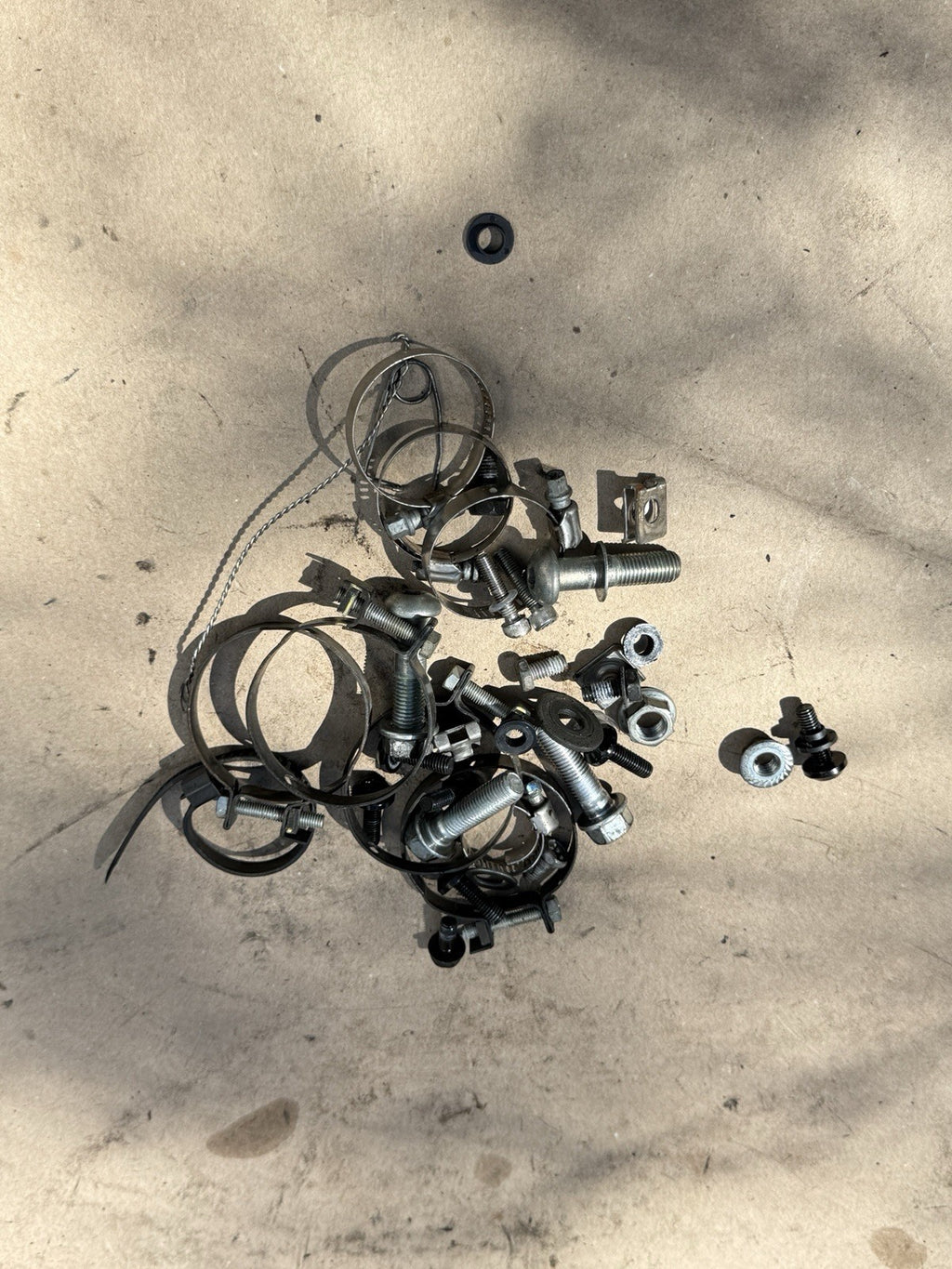 03-22 05 06 Honda CBR600RR Miscellaneous Nuts Bolts Assorted Hardware Cbr 600 RR