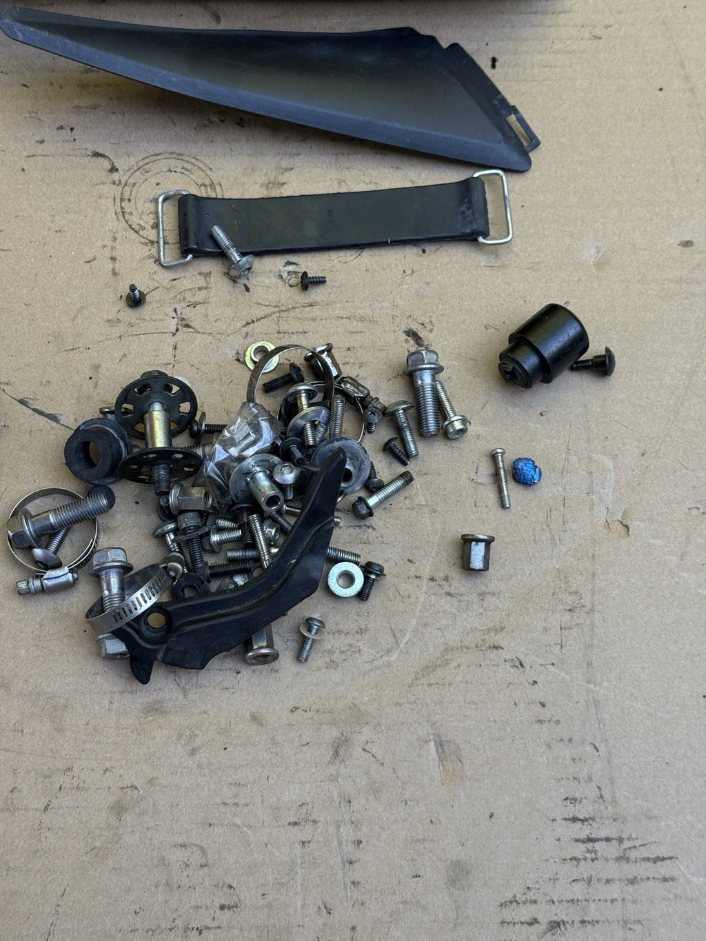 2008-2012 Honda CBR1000RR Fireblade OEM Hardware Lot Bolts Nuts Screws Misc SC596