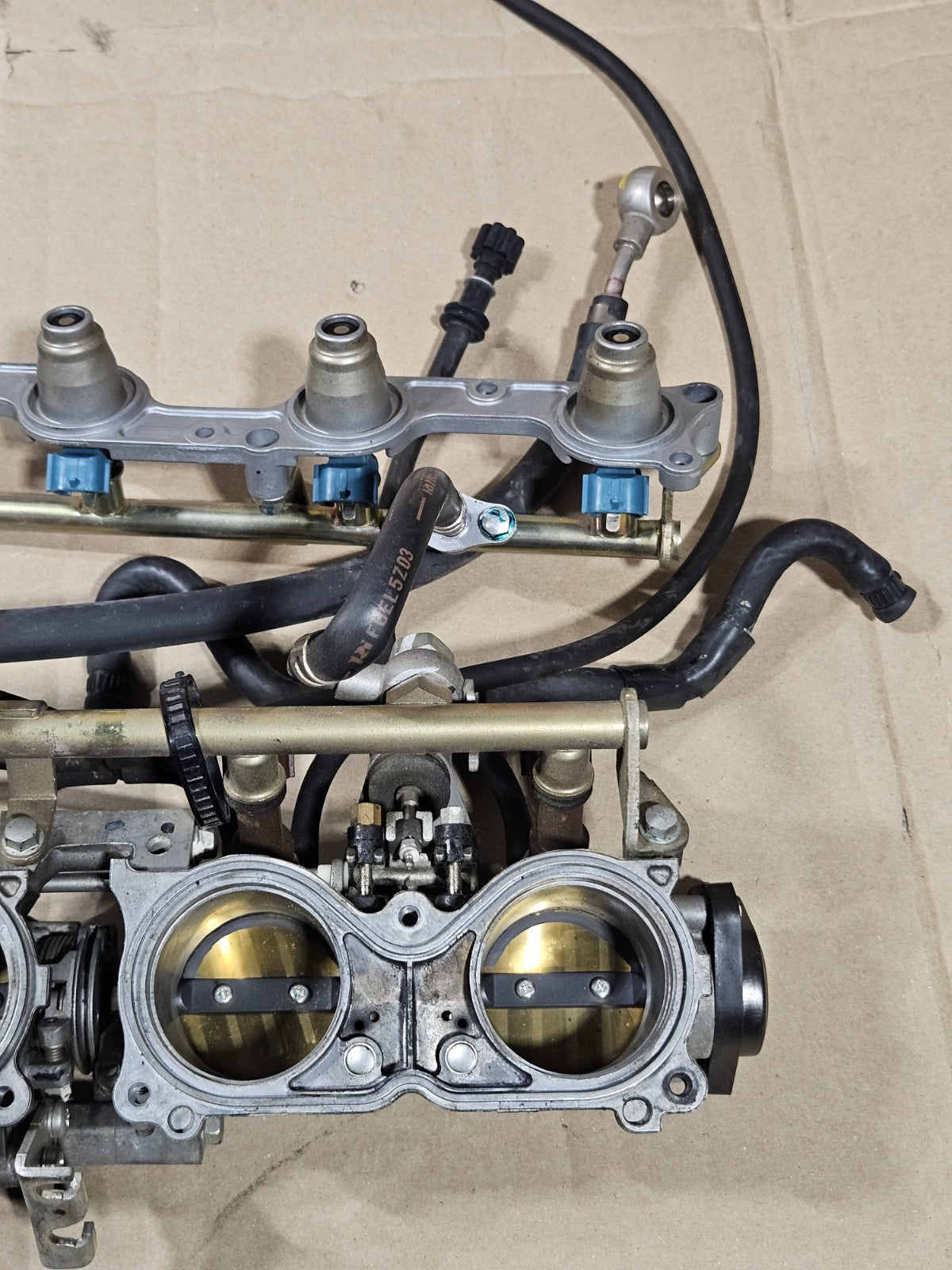 2006-2007 Honda CBR1000RR Fireblade OEM Throttle Bodies Injectors 16401-MEL-A2120