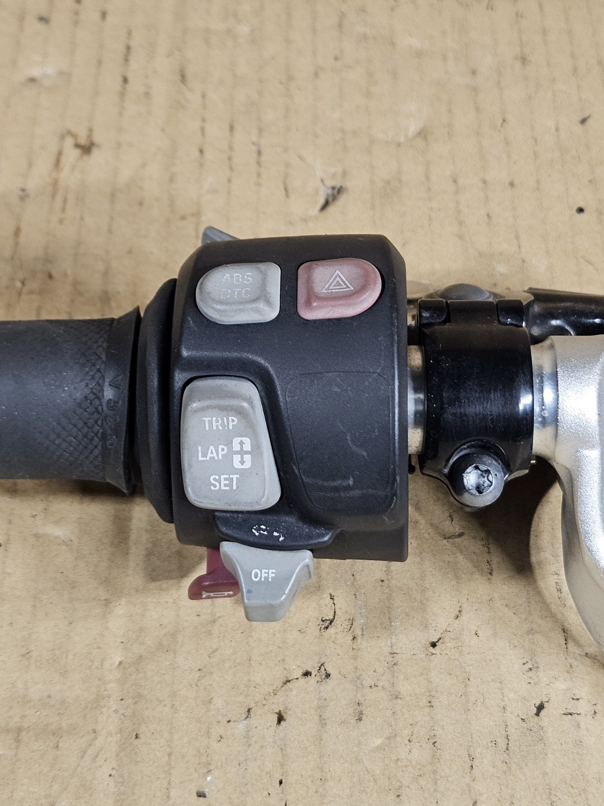 09-14 BMW S1000RR OEM Left Clip On Handlebar Clutch Lever Switch Housing Control22