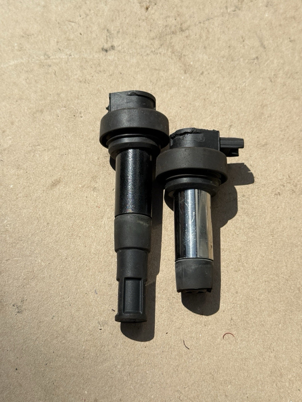 10-19 2013 BMW S1000RR OEM IGNITION COILS COIL SPARK PLUG CAPS DAMAGED
