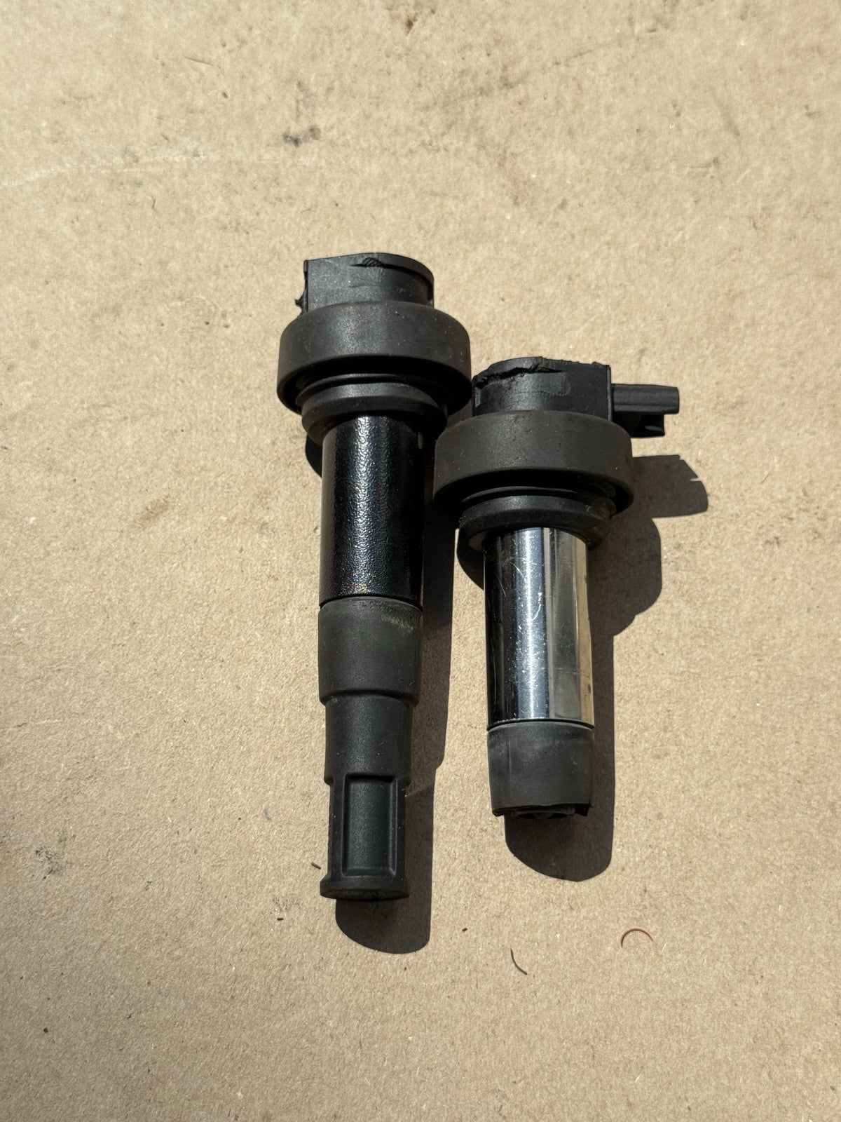 10-19 2013 BMW S1000RR OEM IGNITION COILS COIL SPARK PLUG CAPS DAMAGED