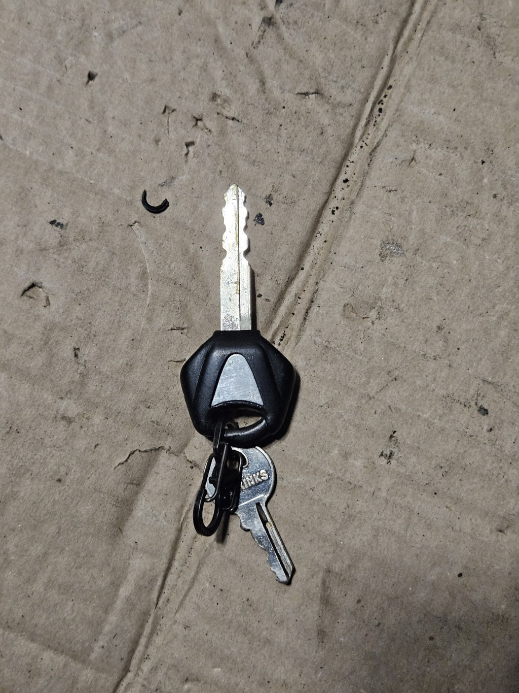 2008-2010 Yamaha YZF-R6 R6 OEM Top Triple Tree Ignition Switch 2C0-82501-10-002