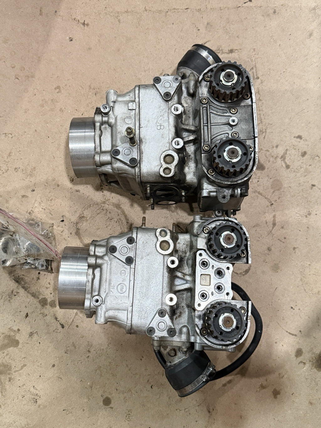 94-03 Ducati 748 OEM Vertical Horizontal Cylinder Head Engine Top End Motor Set
