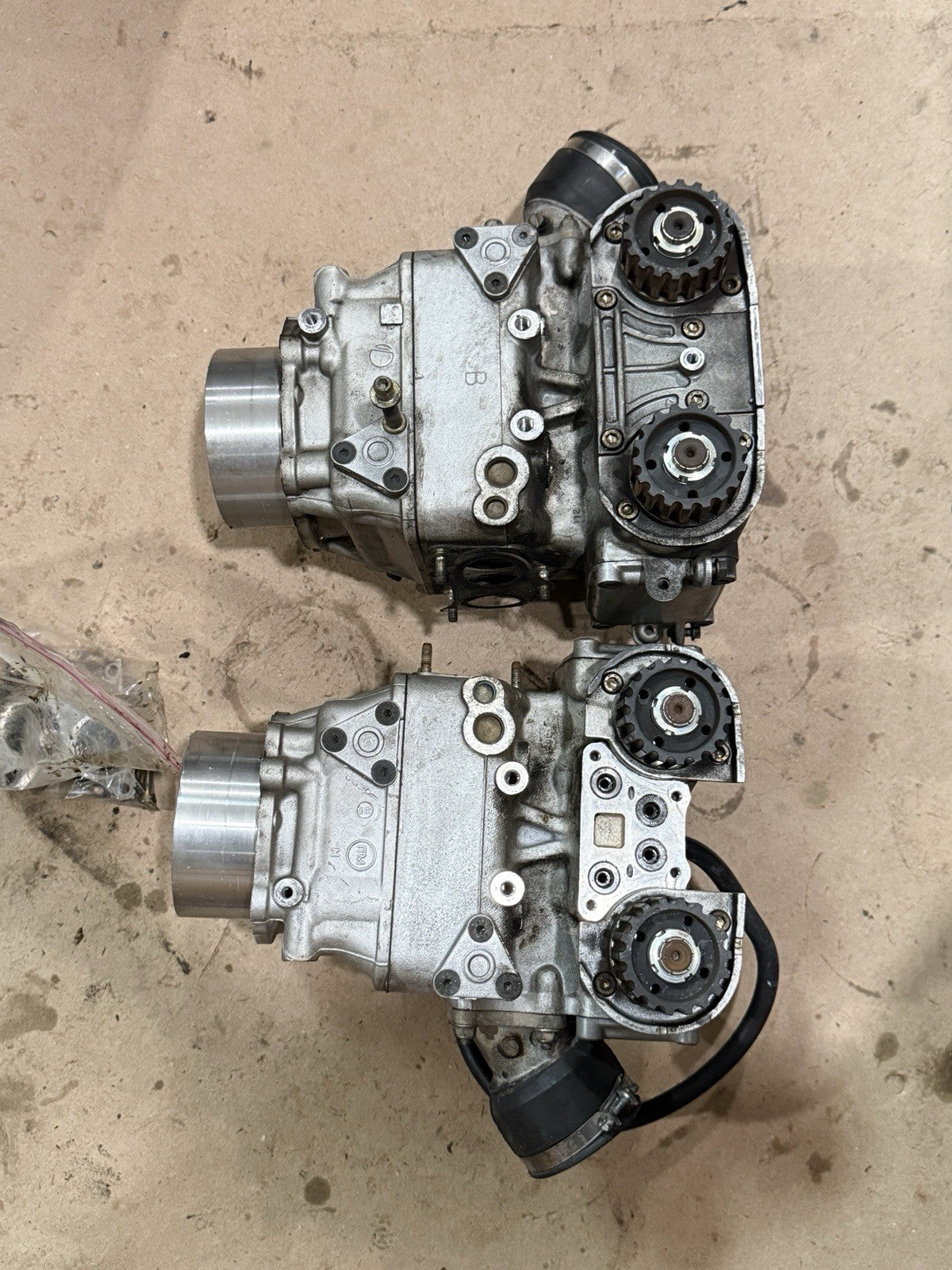94-03 Ducati 748 OEM Vertical Horizontal Cylinder Head Engine Top End Motor Set