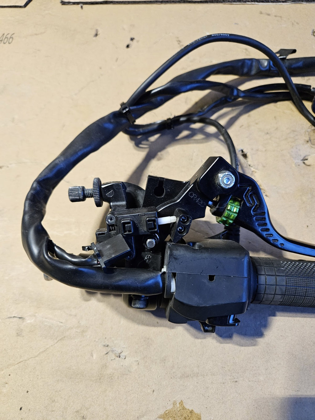 17-19 Kawasaki Ninja 650 ABS EX650 OEM Left Clip On Handlebar Switch 46091-039515