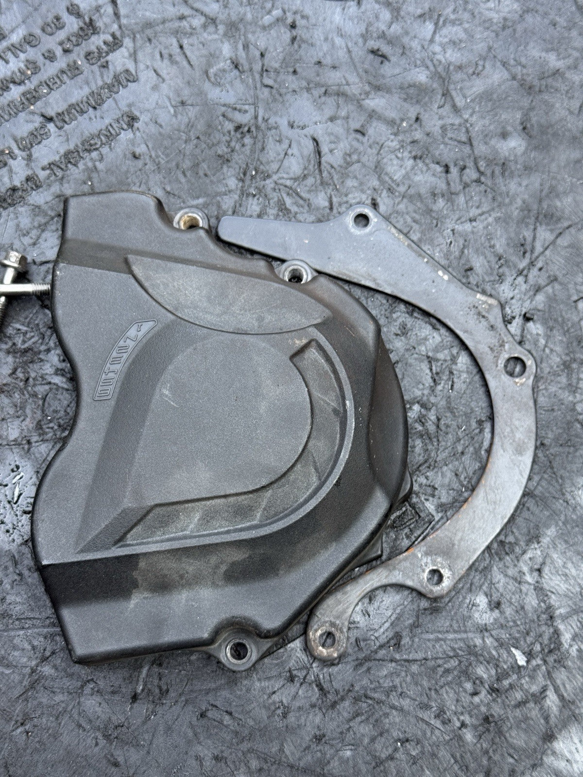 2011-2015 Kawasaki Ninja ZX10R OEM Front Sprocket Cover Chain Case Guard Guide1