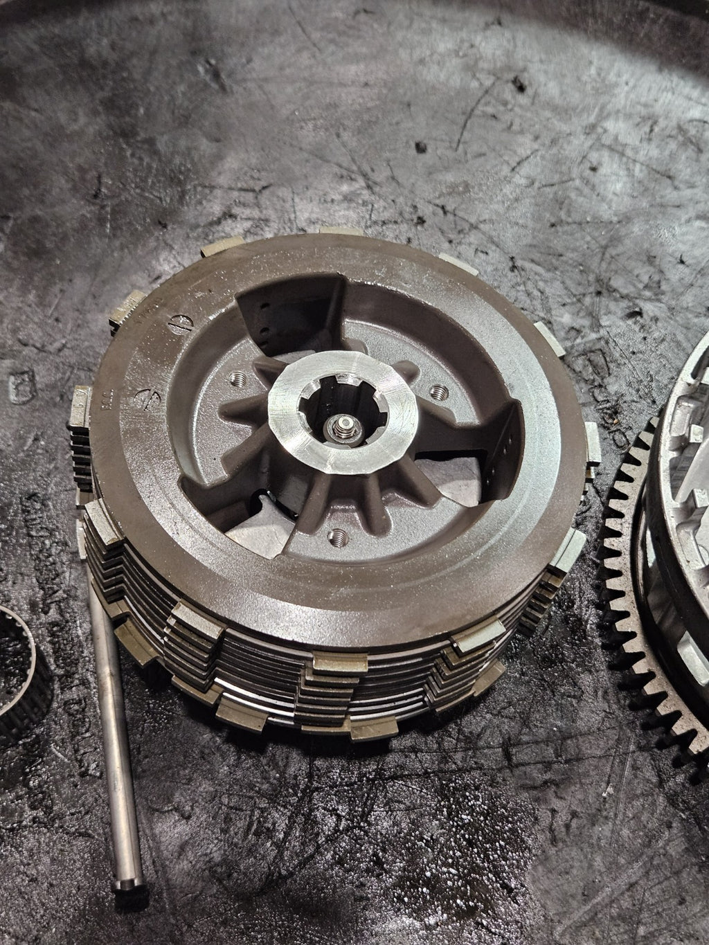 2017-2025 Suzuki GSX-R1000 GSXR1000R L7 OEM Clutch Basket Hub Plates 21200-178807