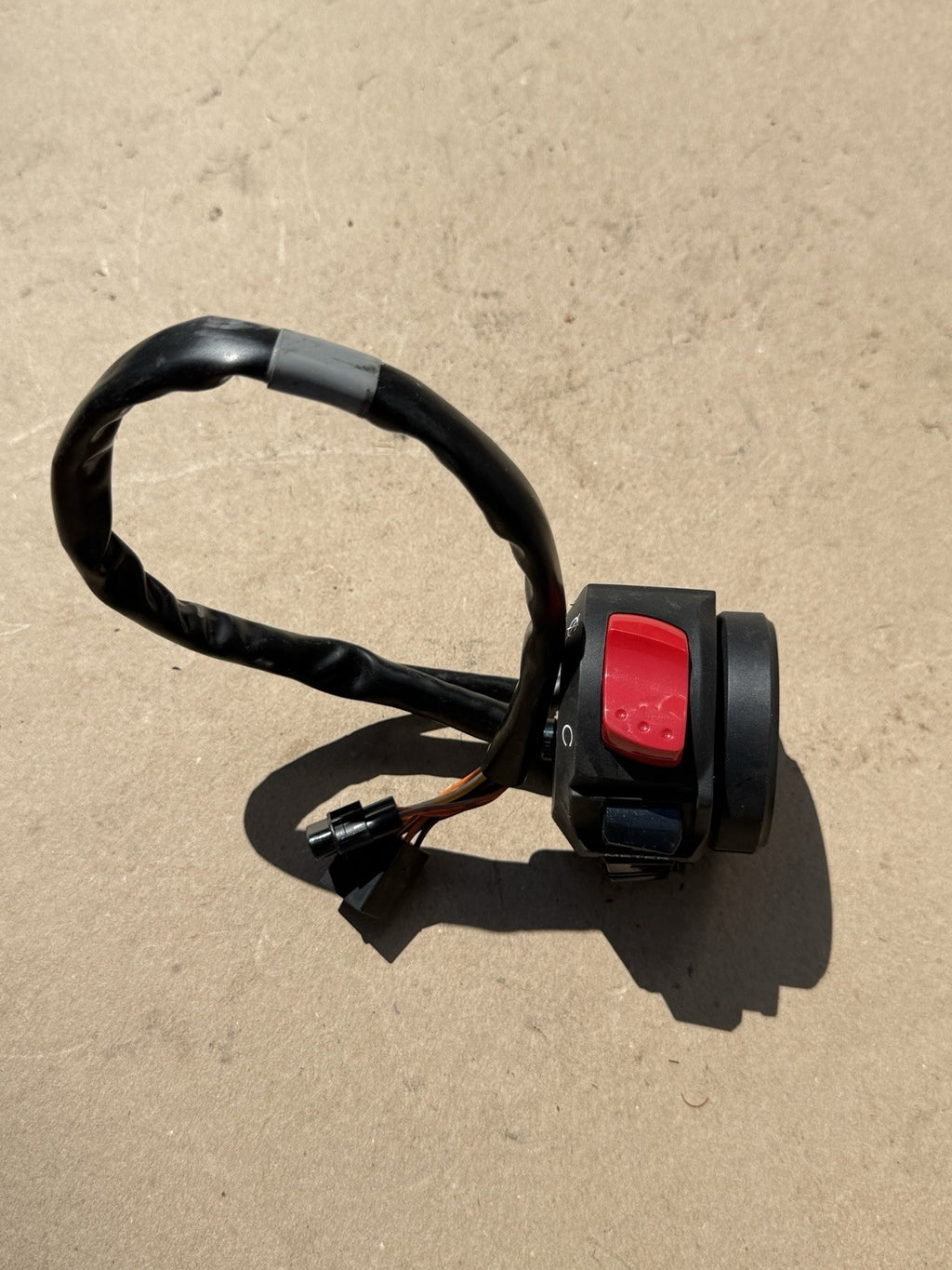 12-16 Suzuki GSXR1000 OEM Right Handlebar Switch Start Stop Kill Switch