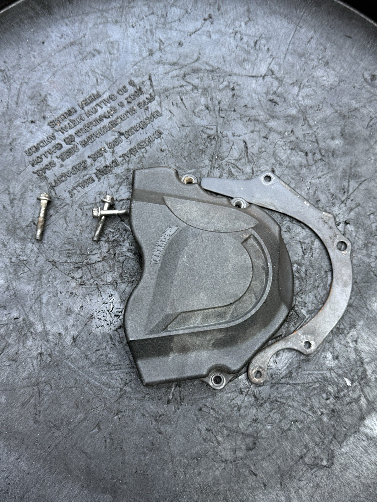 2011-2015 Kawasaki Ninja ZX10R OEM Front Sprocket Cover Chain Case Guard Guide0