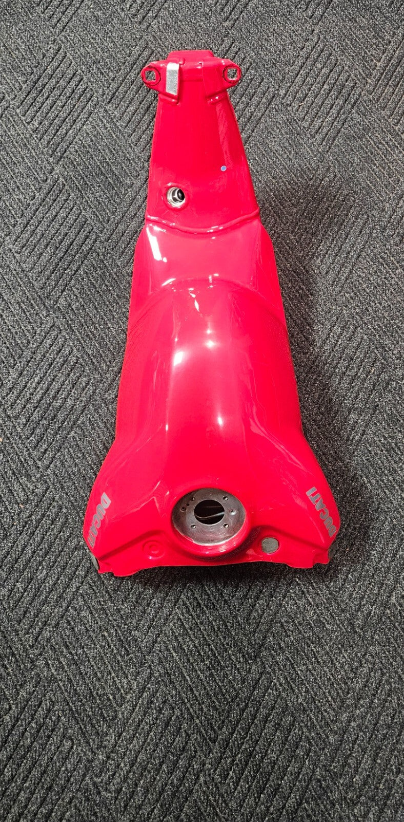 2018-2021 Ducati Panigale V4 V4S OEM Fuel Gas Tank Petrol Genuine