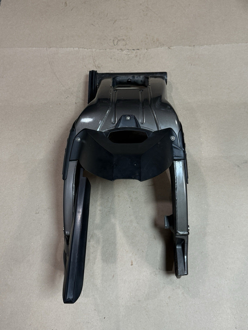 09-14 BMW S1000RR S1000 OEM Rear Swingarm Swing Arm Back Suspension Assembly