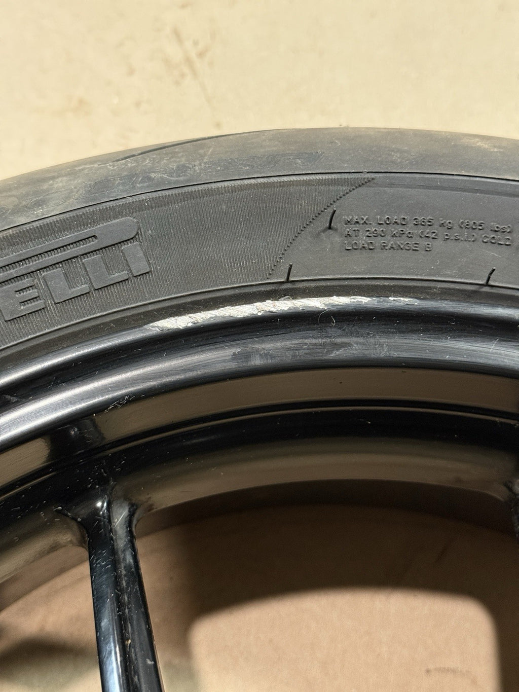 2011-13 Ducati 848 Evo 1098 1198 Rear Wheel Rim W/ Mounted Tire OEM Straight Tru