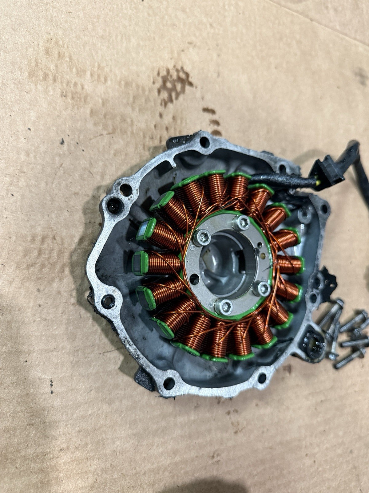 **06-07 Honda CBR1000RR OEM Stator Cover Engine Case Side Housing**
